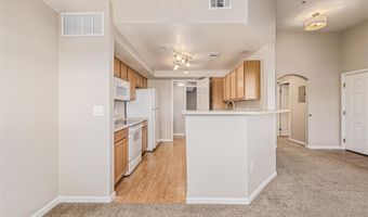 5726 N Genoa Way 301, Aurora, CO 80019