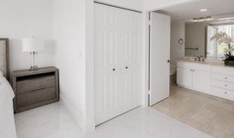 3600 MYSTIC POINTE Dr 608, Aventura, FL 33180