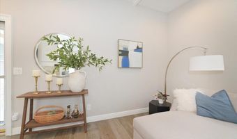 17 Central Ave, Amityville, NY 11701