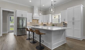 205 Caron Ln, Bay St. Louis, MS 39520