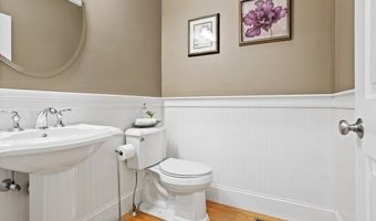 57 Sunset Ridge Ln 57, Bolton, MA 01740