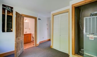 2 Hill Rd, Chatham, NH 03813