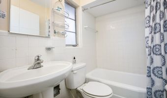 111 GRANDVIEW Pl, Alamo Heights, TX 78209