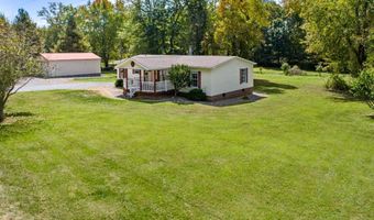 203 Edgewood St, Ballard, WV 24918