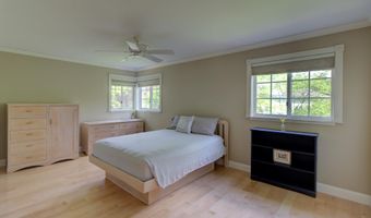 9 Southwind Dr 9, Burlington, VT 05401