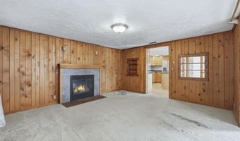 735 Lane 274 Crooked Lk, Angola, IN 46703