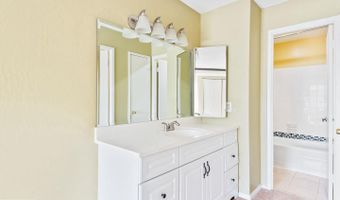 60 S VAN DORN St 507, Alexandria, VA 22304