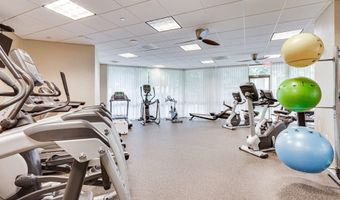 901 N MONROE St 1408, Arlington, VA 22201