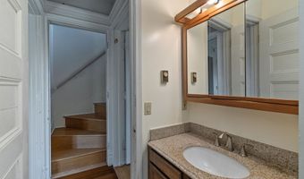 71 S Williams St 12B, Burlington, VT 05401