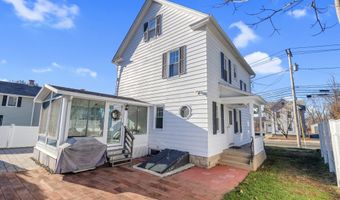 61 Elm St, Ansonia, CT 06401