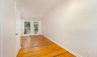 2307 Pittsfield Blvd, Ann Arbor, MI 48104