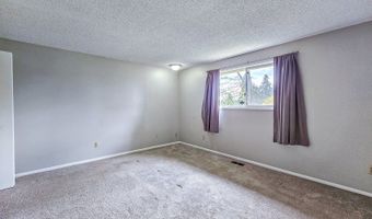 18345 PETITE Ct, Gladstone, OR 97027