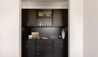 6885 S Robertsdale Way, Aurora, CO 80016
