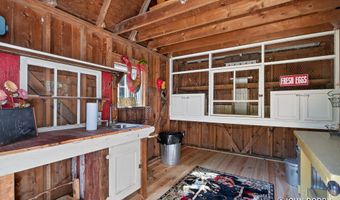 626 Spaulding Ave SE, Ada, MI 49301