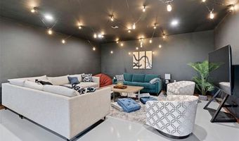 2600 W 410 Rd, Adair, OK 74330