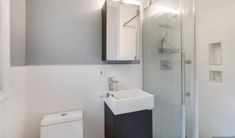 45 W Orchard St, Allendale, NJ 07401