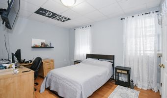 159 Birch Dr, Cheshire, CT 06410