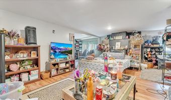 6680 Haasadahl Rd, Allentown, PA 18106