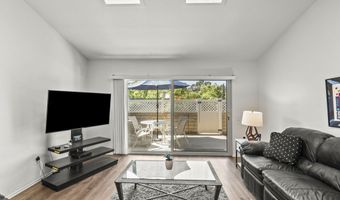3211 Village 3, Camarillo, CA 93012
