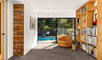 9364 Edgewood Dr, La Mesa, CA 91941
