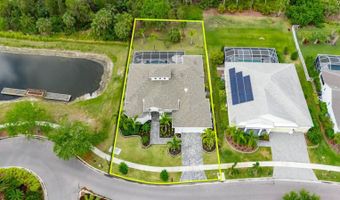 706 Manns Harbor Dr, Apollo Beach, FL 33572