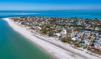 102 TUNA St, Anna Maria, FL 34216