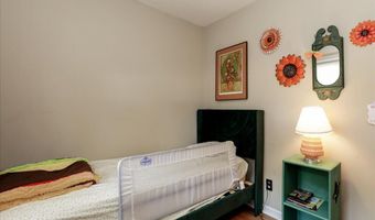 40 Dockage Rd, Bayville, NJ 08721
