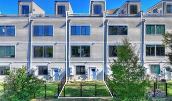 919 Cityscape Dr, Charlotte, NC 28205