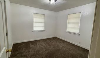 711 Denver St, Alvord, TX 76225