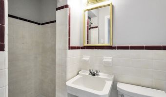 789 Pinewood, Macon, GA 31204