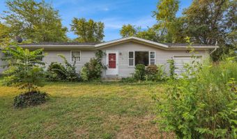 710 Field St, Altamont, IL 62411