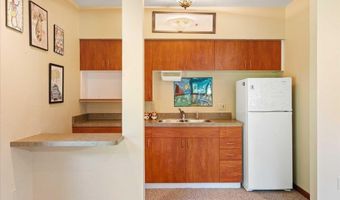 5870 Persimmon Dr, Fitchburg, WI 53711