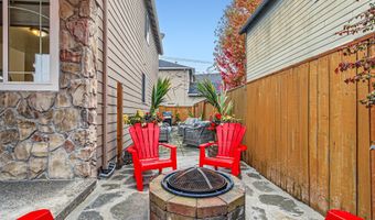 17210 NW GABLES CREEK Ln, Beaverton, OR 97006