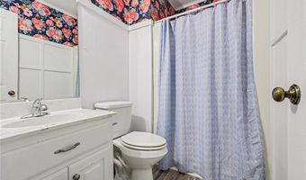 5214 Creekwood Dr, Archdale, NC 27263