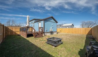 112 Cottage Brook Cir, Anderson, MO 64831