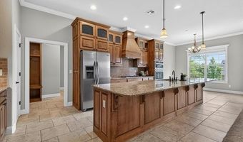 5619 Nottingham Pl, Bartlesville, OK 74006