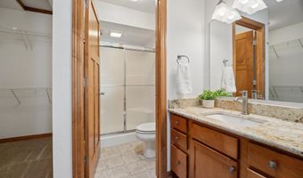 4490 W TRASINO Way, Appleton, WI 54913