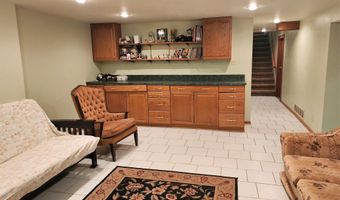 319 E Elm St, Algona, IA 50511