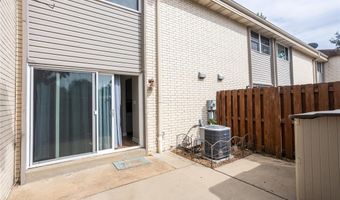 137 Shadalane Walk, Ballwin, MO 63011