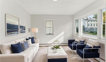 26 Alto St, Cranston, RI 02920