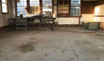 18546 140th St, Akron, IA 51001