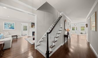8436 BURNING TREE Rd, Bethesda, MD 20817