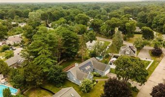 3 Meadow Cir, Barrington, RI 02806