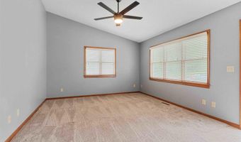 808 Apple Hill Way, Angola, IN 46703