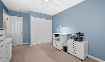 551 Lering Ct, Ballwin, MO 63011