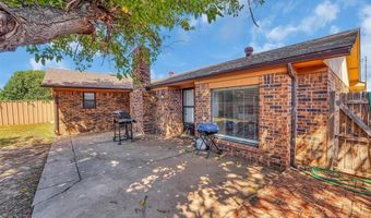 701 Hayes St St, Altus, OK 73521