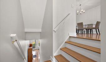 10900 HOLYSTONE Ln 503, Berlin, MD 21811