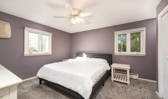 205 Westview Dr, Alma, MI 48801