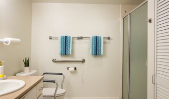 1314 Kalakaua Ave 311, Honolulu, HI 96826