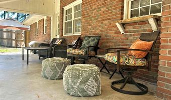 102 Mockingbird Ln, Arkadelphia, AR 71923